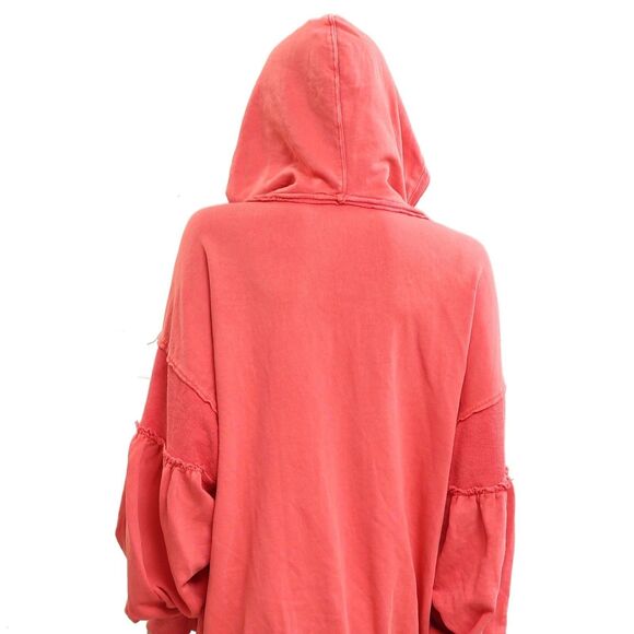 Free People Oversized Sweatshirt Top Red Christmas Festive Jacket M NWD 283880 - Picture 6 of 8